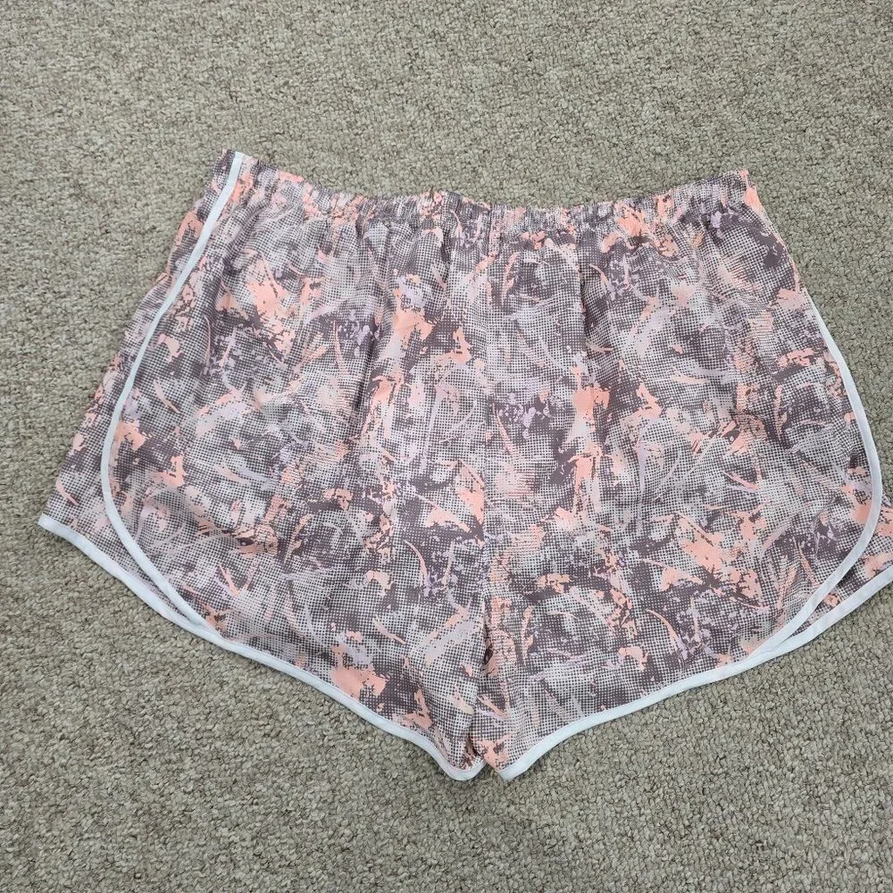 NWT Calvin Klein Performance Women's Plus Fitness Workout Shorts Size 3X